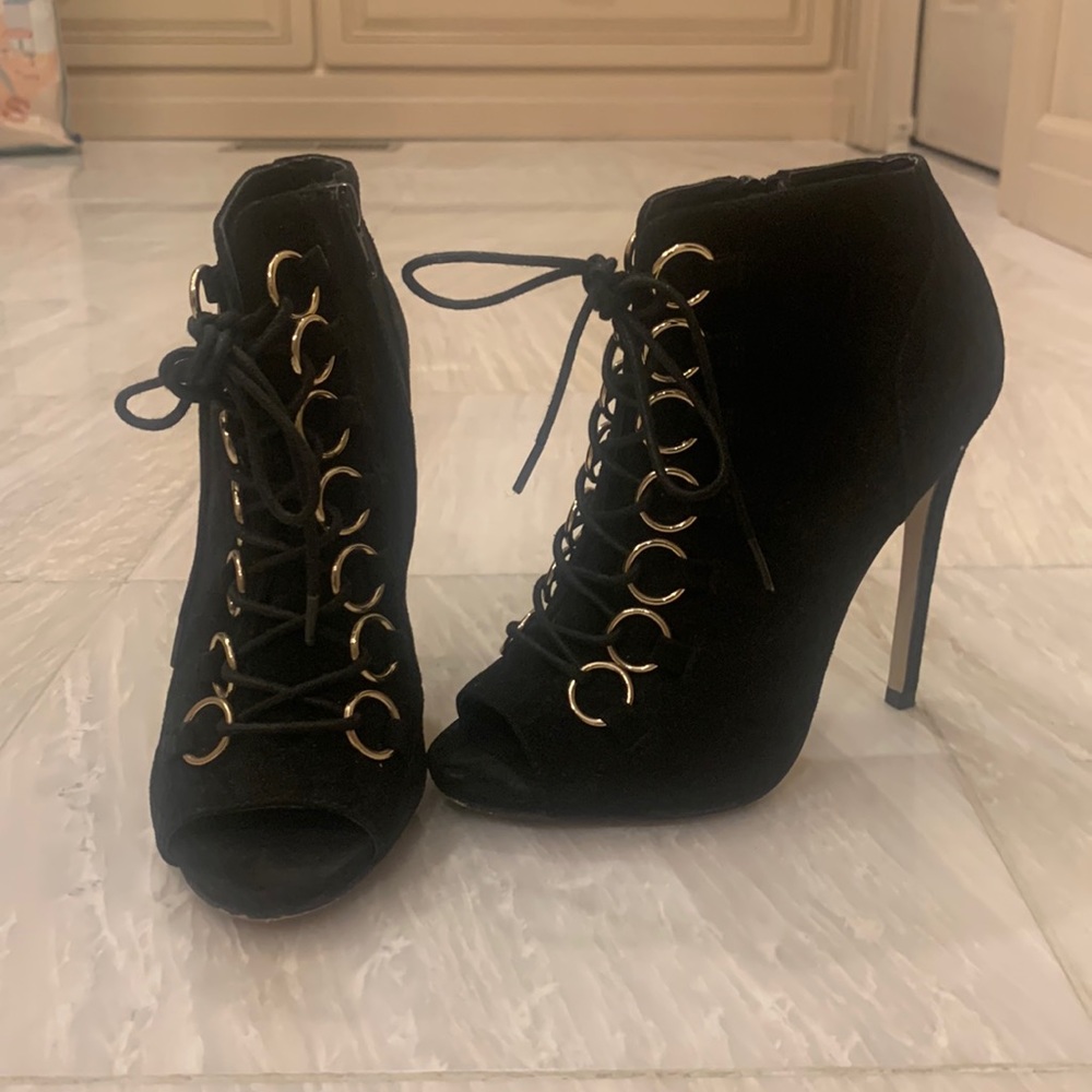 The Blonde Salad Peep Toe Booties in Black suede